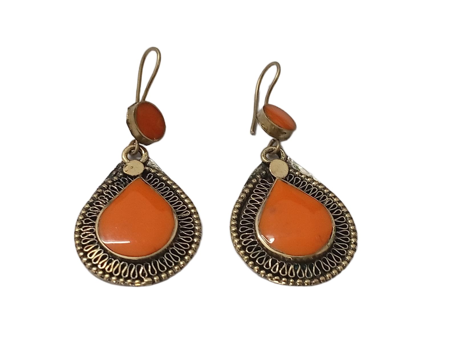 Elegant Handcrafted Earrings – Sparkle with Timeless Style - Image 2