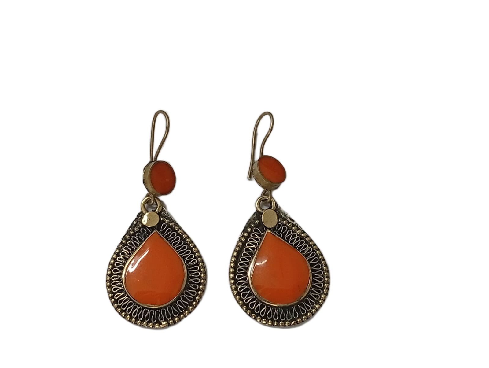 Elegant Handcrafted Earrings – Sparkle with Timeless Style - Image 3