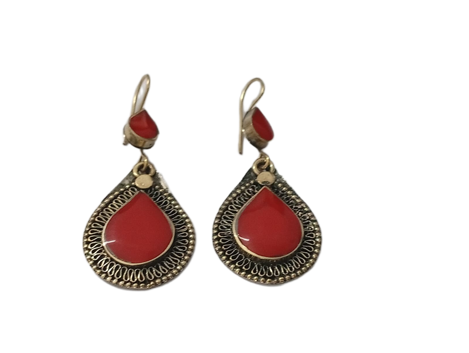 Elegant Handcrafted Earrings – Sparkle with Timeless Style - Image 4