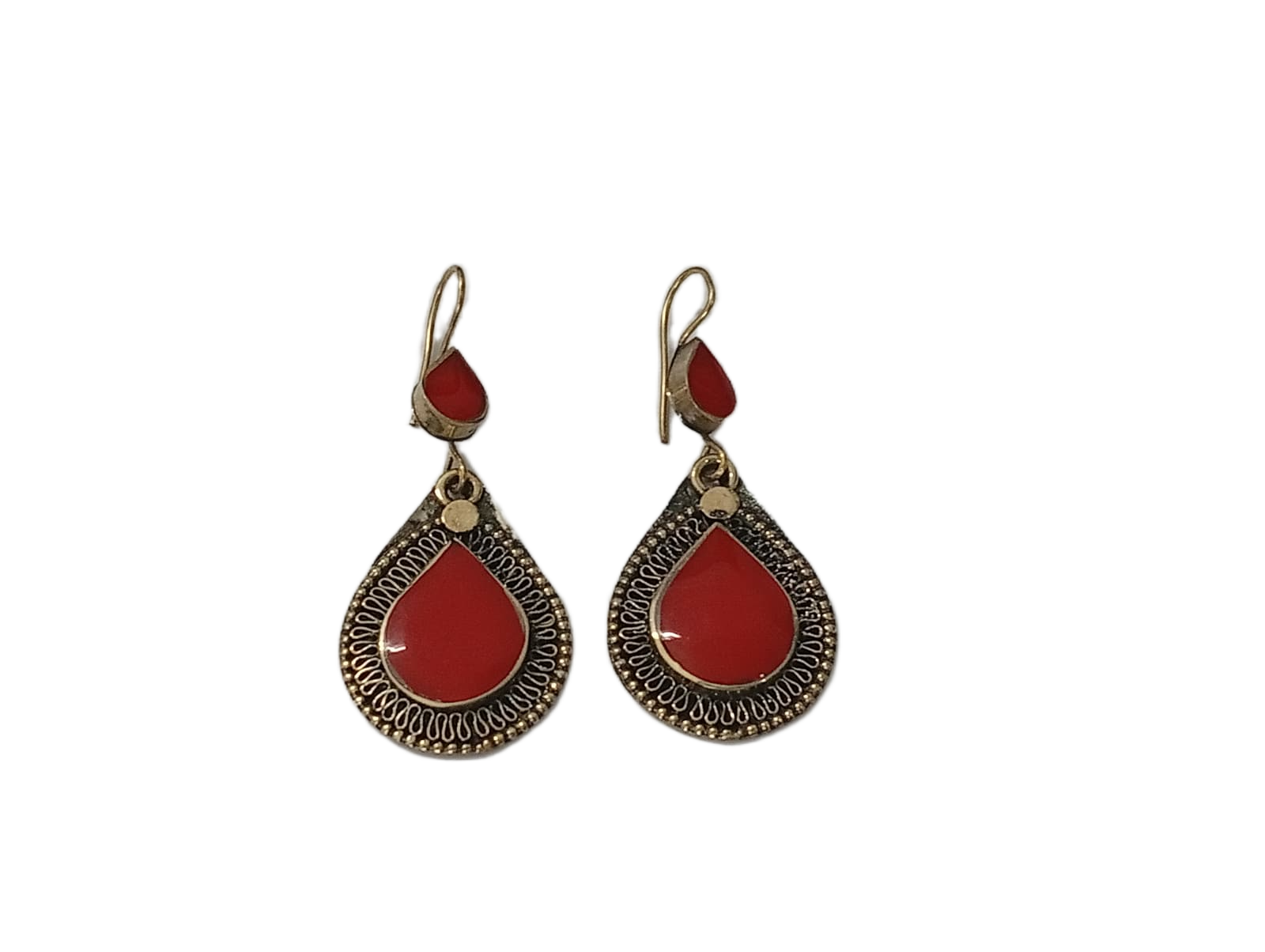 Elegant Handcrafted Earrings – Sparkle with Timeless Style - Image 3