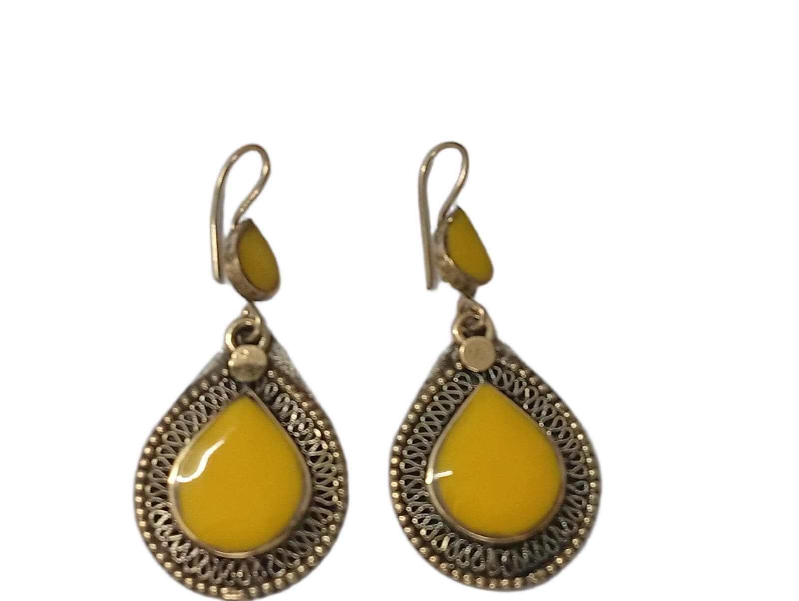Elegant Handcrafted Earrings – Sparkle with Timeless Style - Image 2
