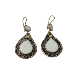Elegant Handcrafted Earrings – Sparkle with Timeless Style