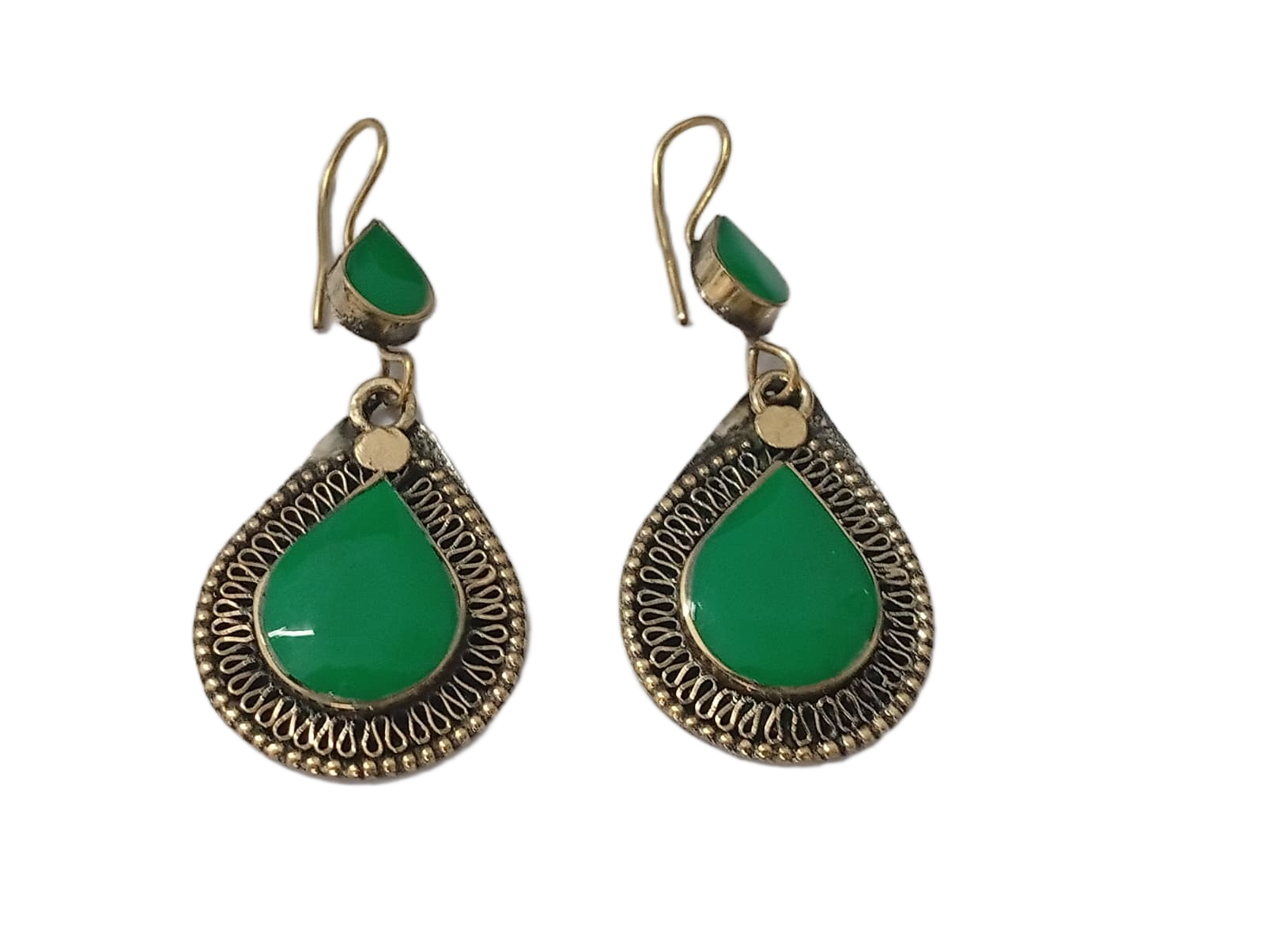 Elegant Handcrafted Earrings – Sparkle with Timeless Style - Image 5