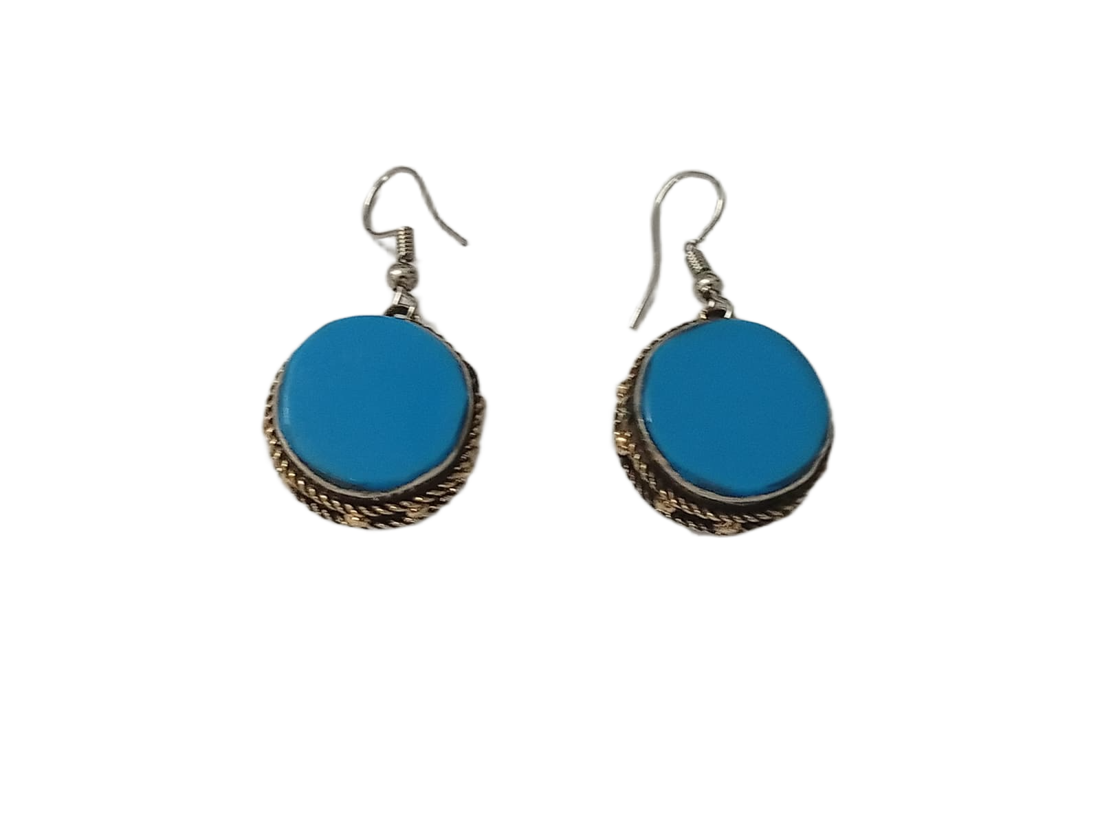 Elegant Handcrafted Earrings – Sparkle with Timeless Style - Image 2
