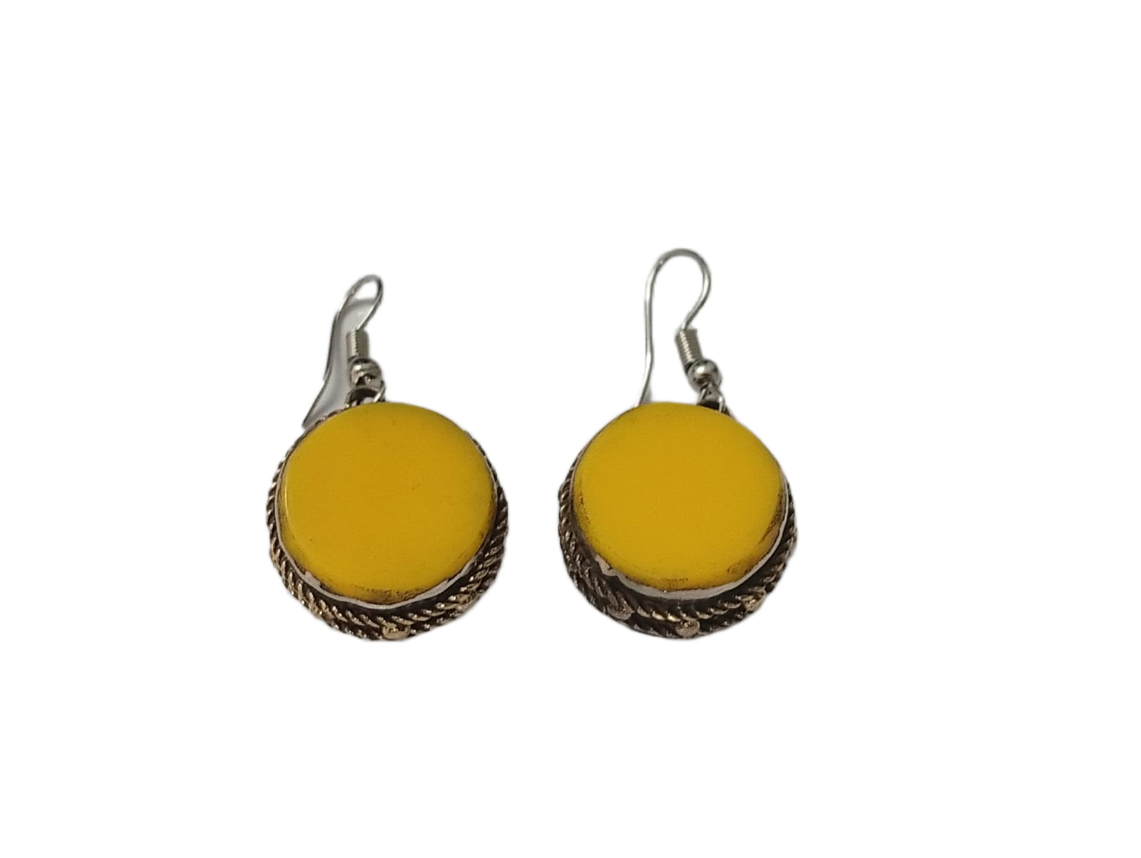 Elegant Handcrafted Earrings – Sparkle with Timeless Style - Image 4