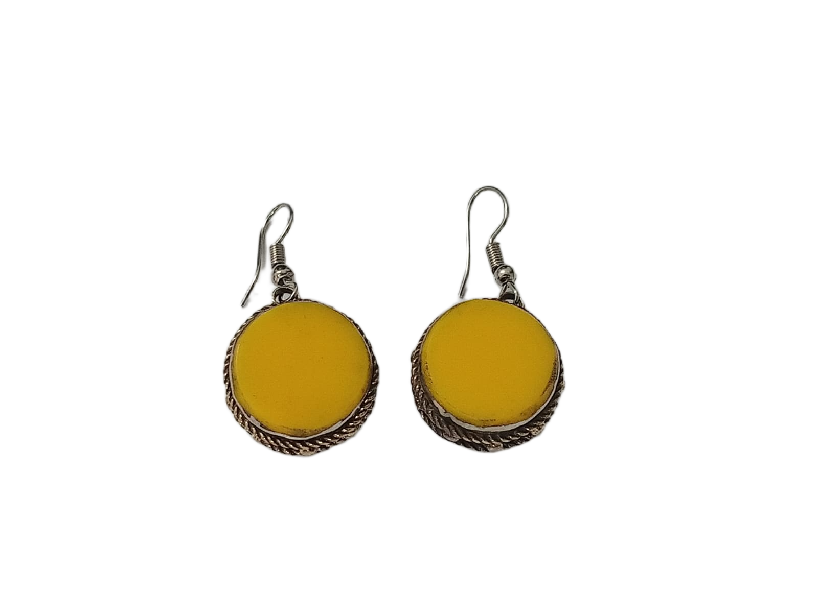 Elegant Handcrafted Earrings – Sparkle with Timeless Style - Image 3