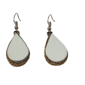 Elegant Handcrafted Earrings – Sparkle with Timeless Style