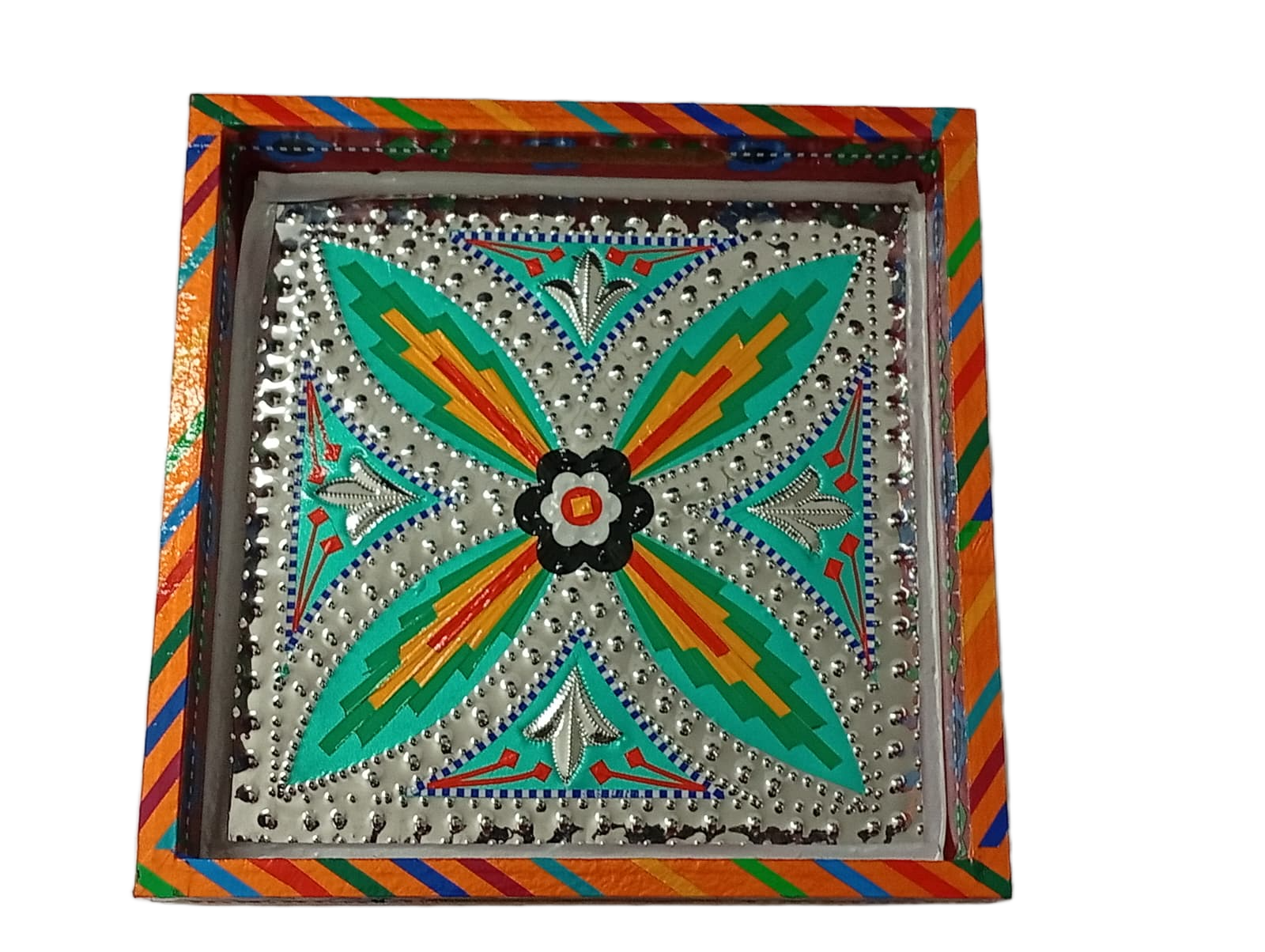 Chamakpatti Handmade Square Tray (23x23cm) - Image 3