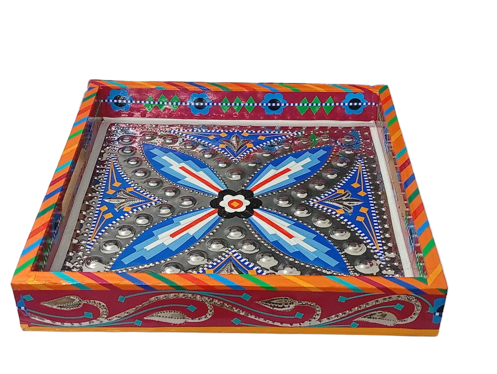 Chamakpatti Handmade Square Tray (26.5x26.5cm) - Image 4
