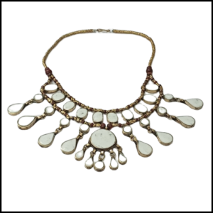Elegant Handcrafted Necklaces – Graceful Designs for Every Occasion