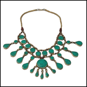 Elegant Handcrafted Necklaces – Graceful Designs for Every Occasion