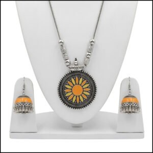 Elegant Handcrafted Necklaces – Graceful Designs for Every Occasion