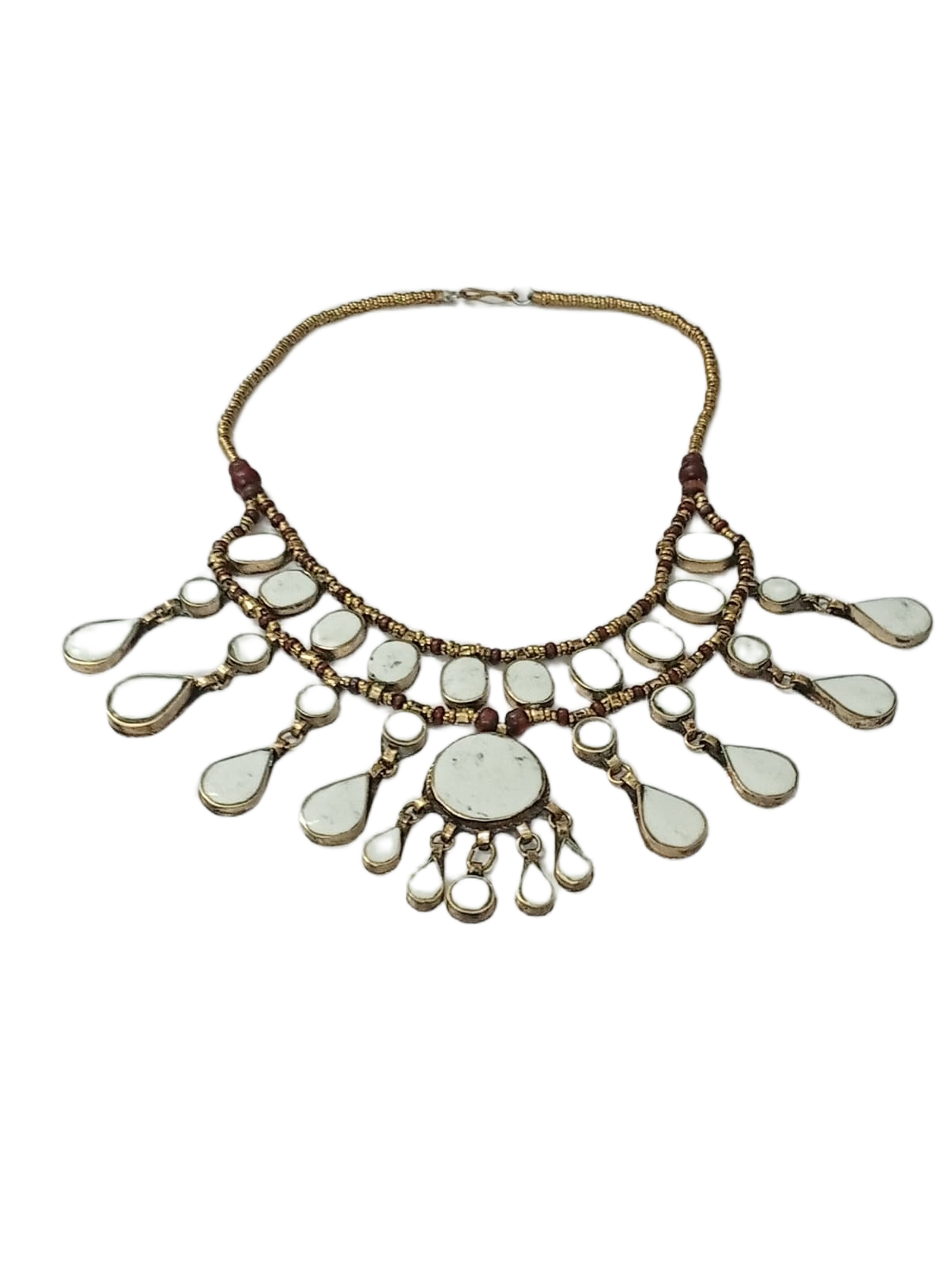 Elegant Handcrafted Necklaces – Graceful Designs for Every Occasion - Image 6