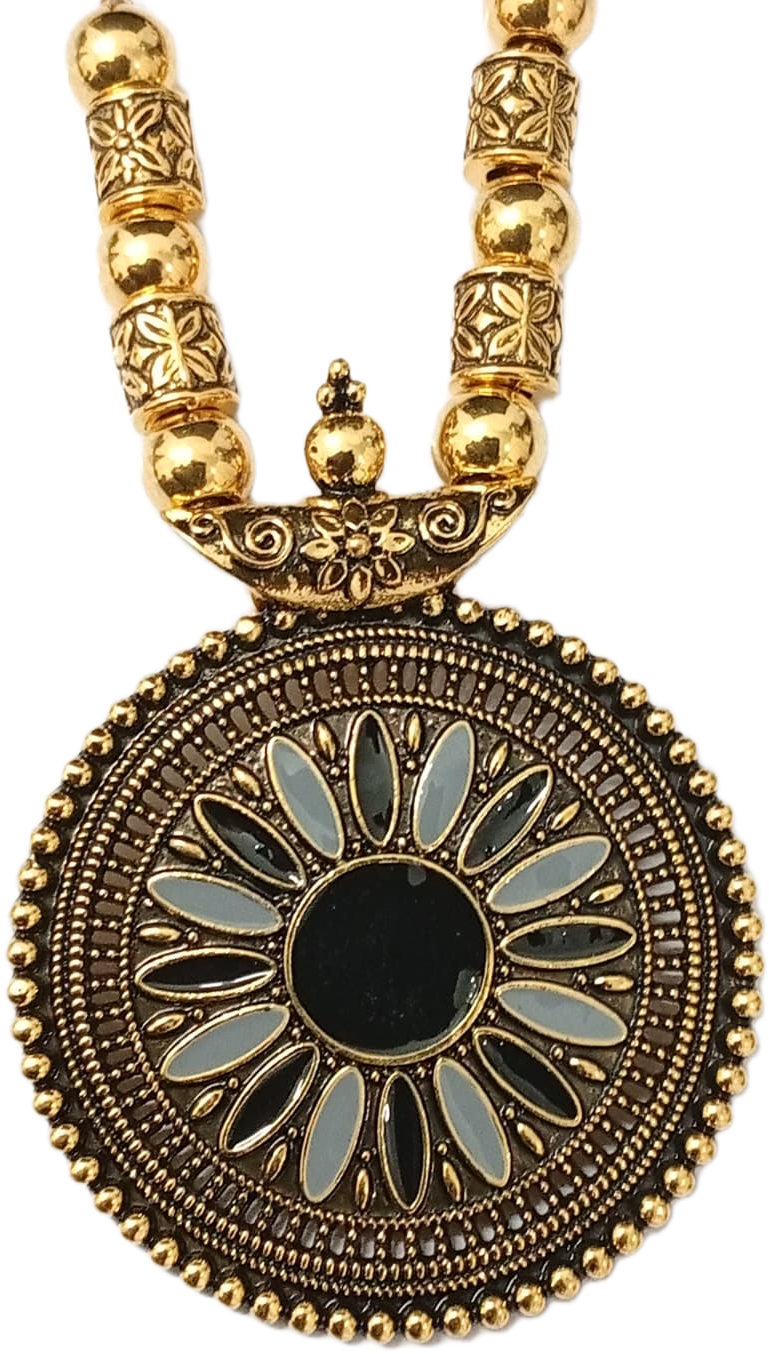 Elegant Handcrafted Necklaces – Graceful Designs for Every Occasion (Copy) - Image 7