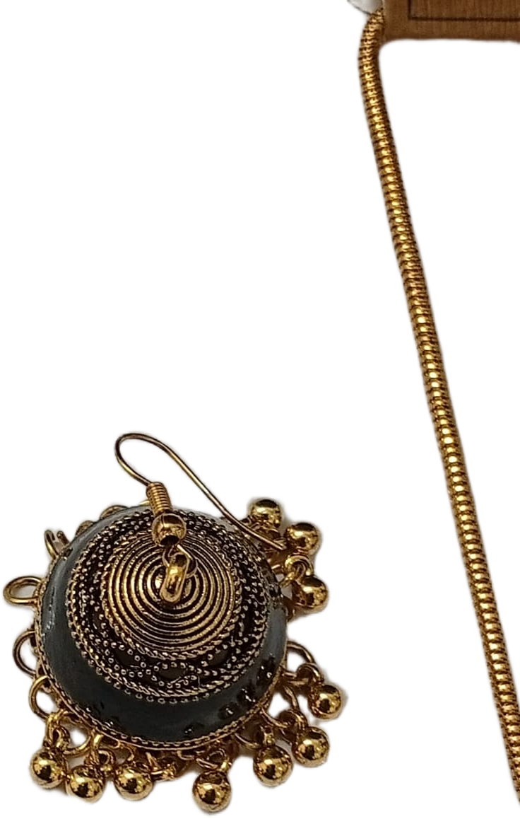 Elegant Handcrafted Necklaces – Graceful Designs for Every Occasion (Copy) - Image 6