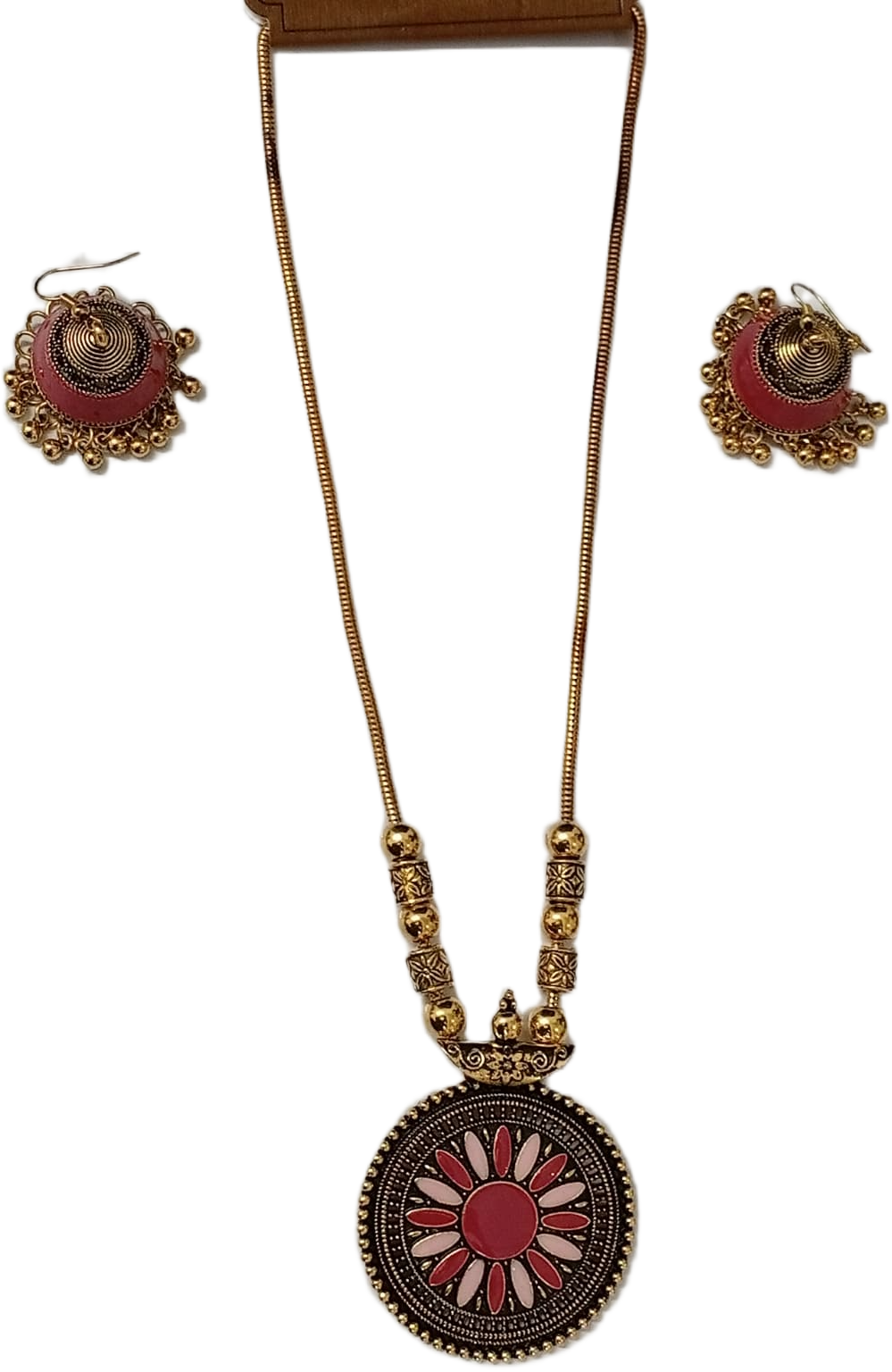 Elegant Handcrafted Necklaces – Graceful Designs for Every Occasion - Image 4
