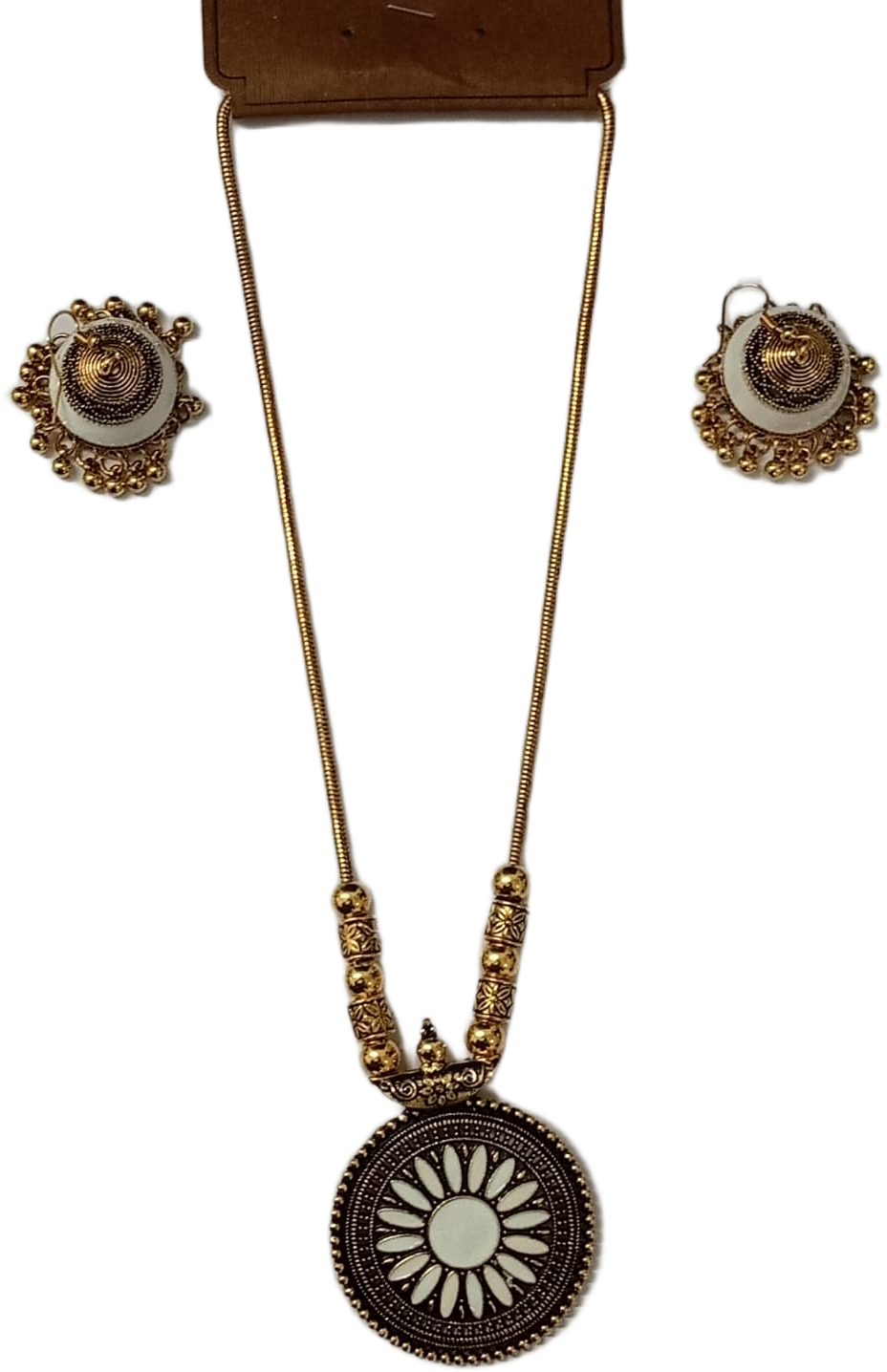 Elegant Handcrafted Necklaces – Graceful Designs for Every Occasion - Image 5
