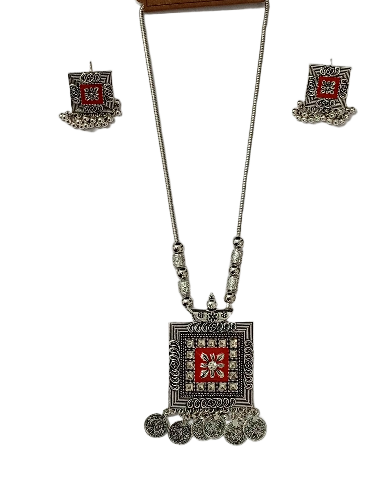 Elegant Handcrafted Necklaces – Graceful Designs for Every Occasion - Image 5