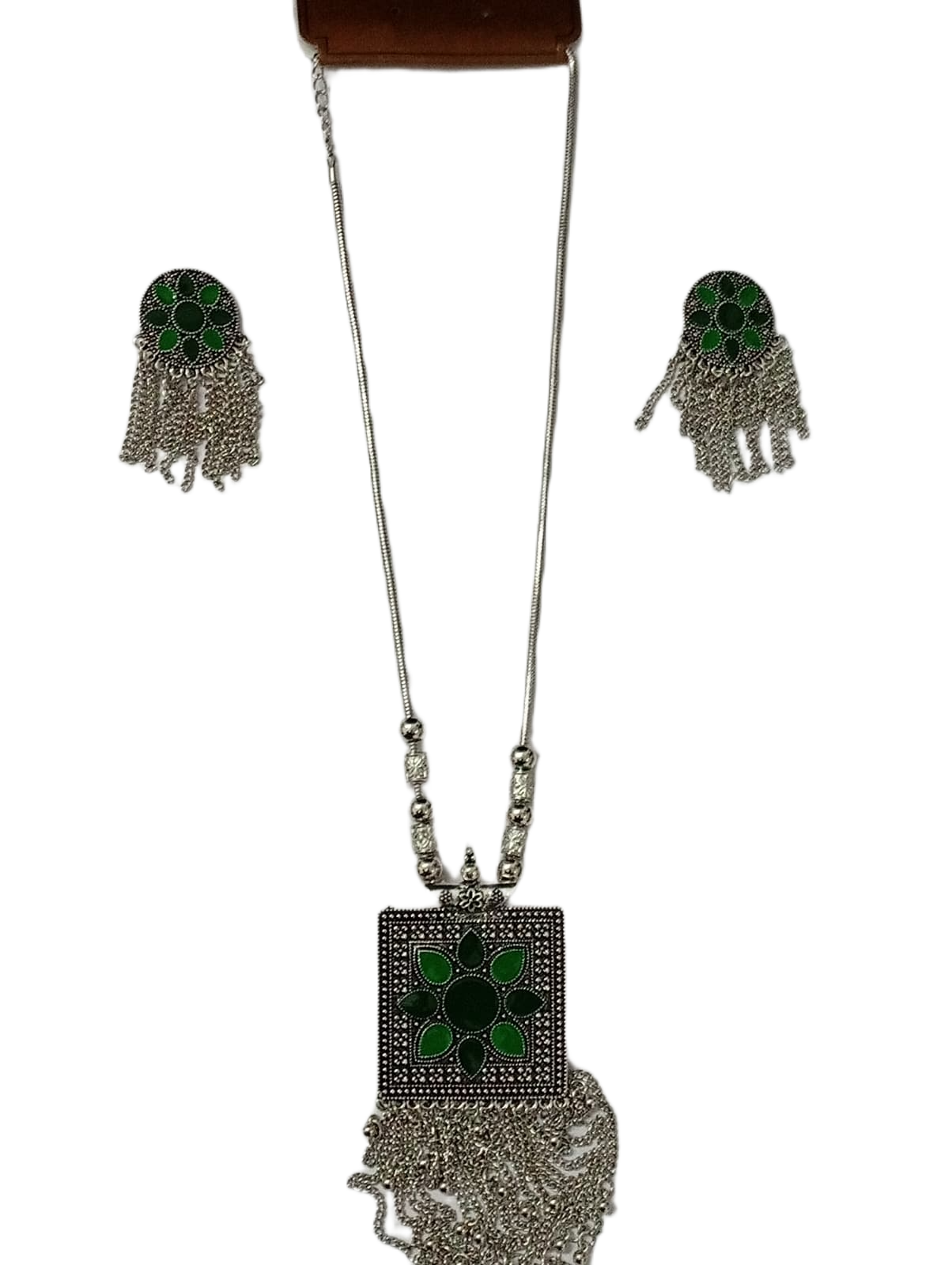 Elegant Handcrafted Necklaces – Graceful Designs for Every Occasion - Image 2