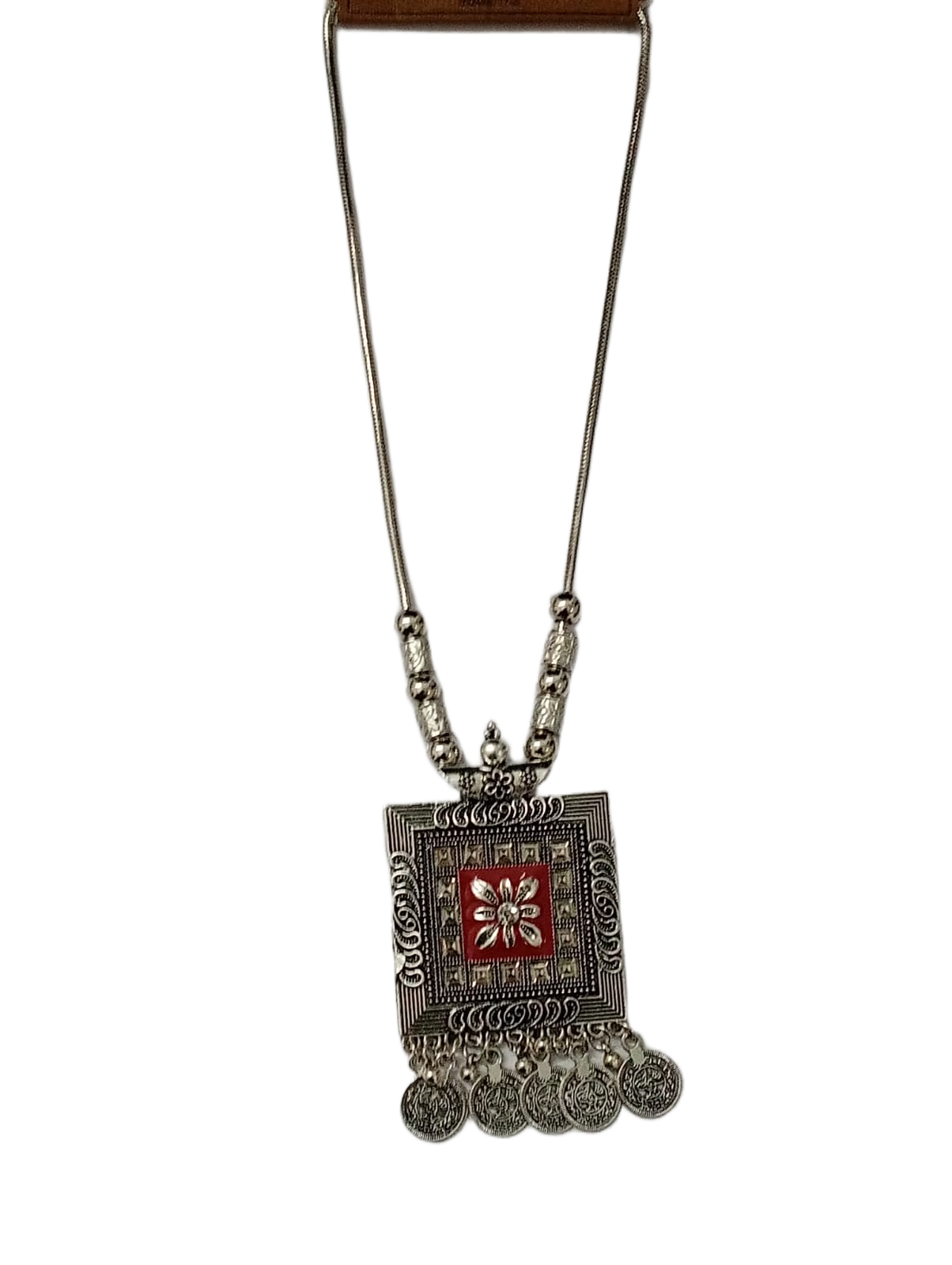 Elegant Handcrafted Necklaces – Graceful Designs for Every Occasion - Image 3