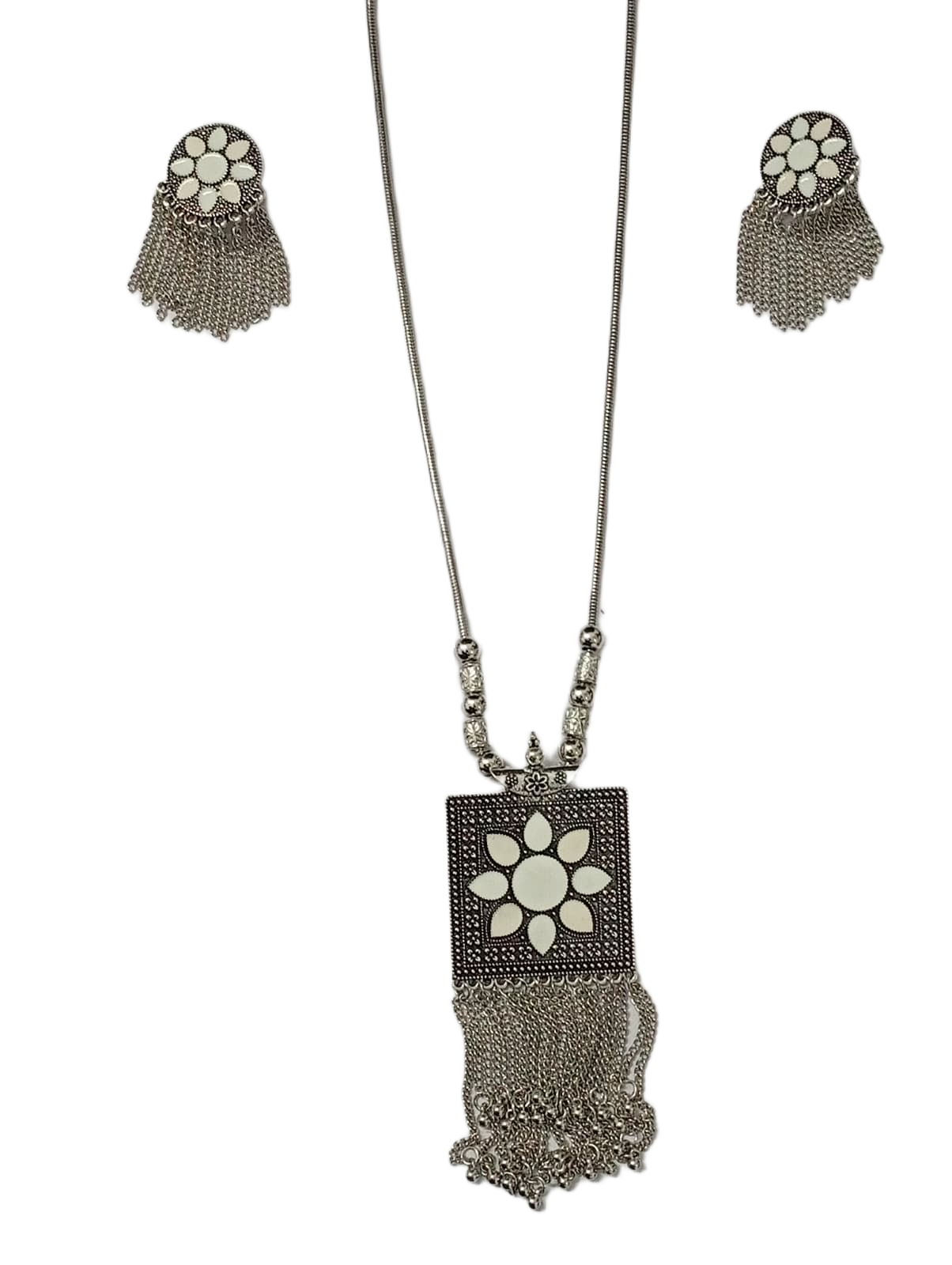 Elegant Handcrafted Necklaces – Graceful Designs for Every Occasion - Image 3