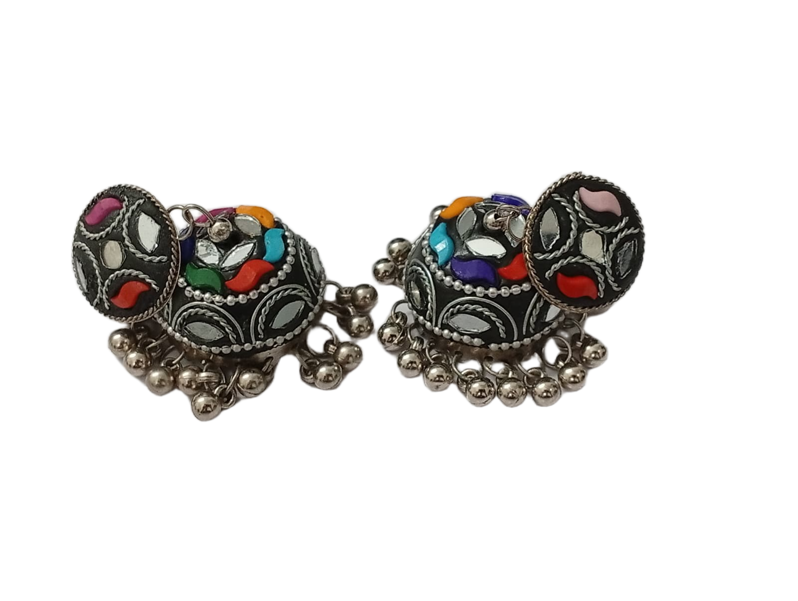 Elegant Handcrafted Earrings – Sparkle with Timeless Style - Image 2