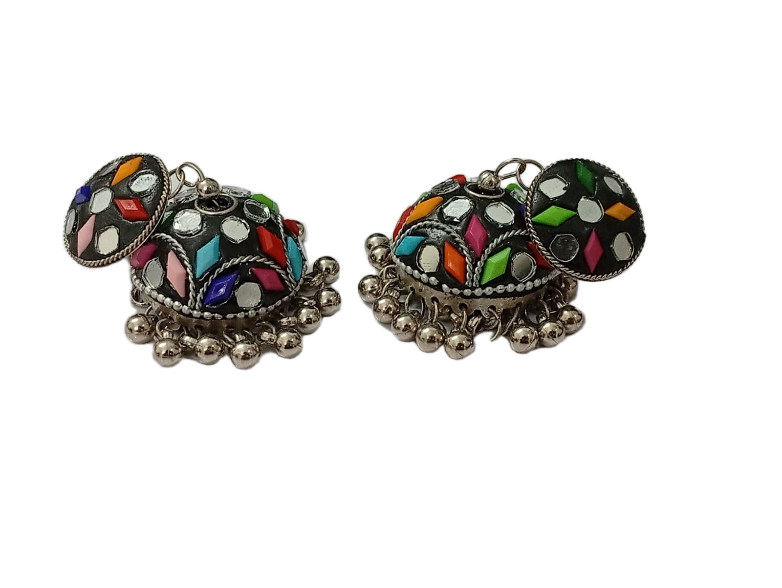 Elegant Handcrafted Earrings – Sparkle with Timeless Style - Image 4